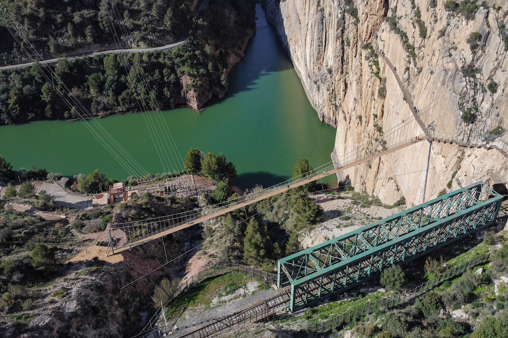 Expansion of El Caminito del Rey with a New 110-Meter Suspension Bridge