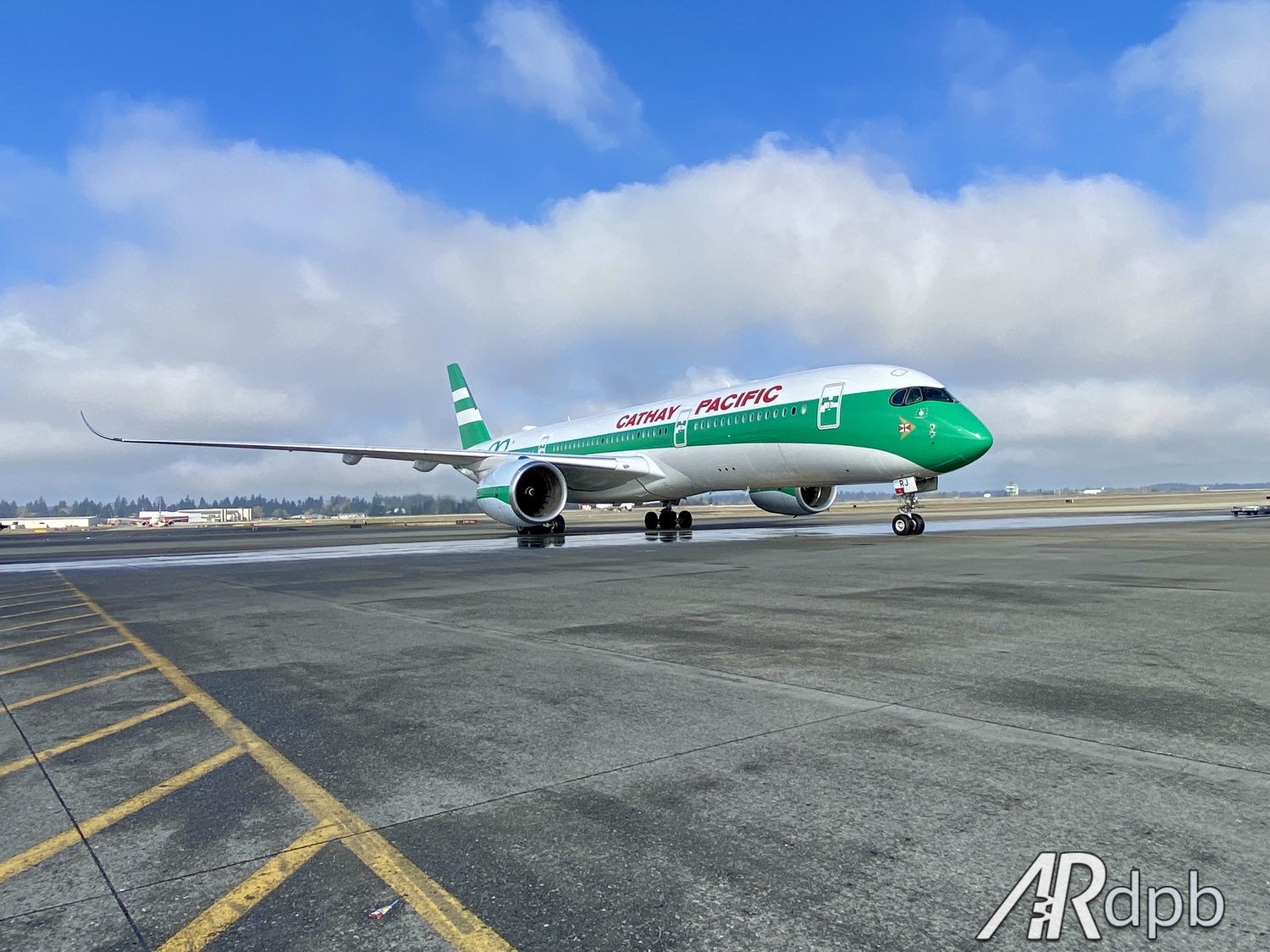 Cathay Pacific Celebrates Its Return to Seattle with a Spectacular Event