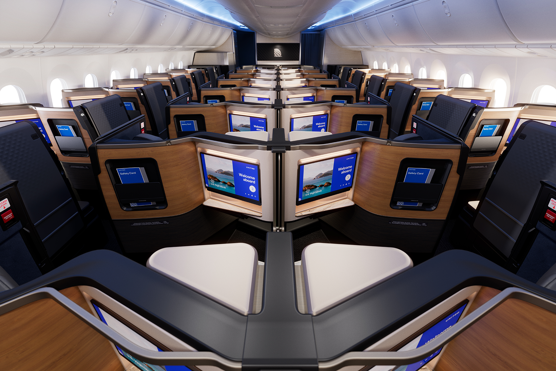 United Introduces Enhanced Polaris Studio on New Dreamliners