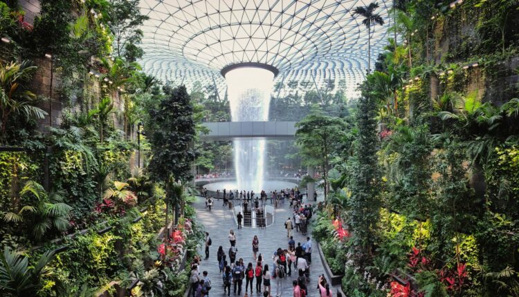 Singapore Surpasses 15 Million Visitor Arrivals in November