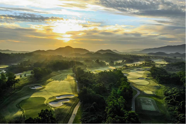 Vietnam's Golf Coast: Emerging as a Favorite for Australian Golfers