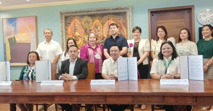 Iloilo City Officials Sign Agreement to Enhance Local Tourism