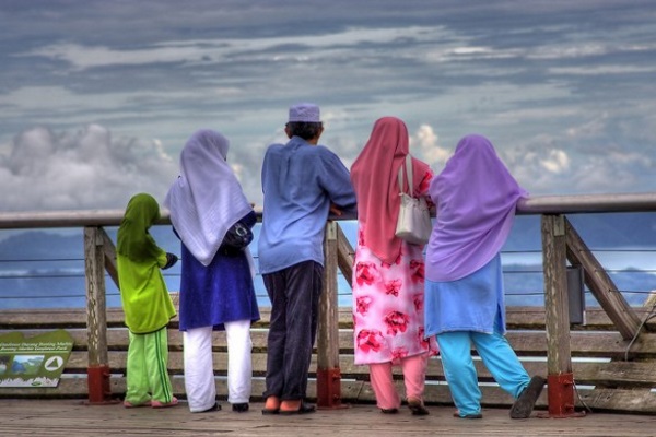 Exploring the Rise of Halal Tourism in Asia