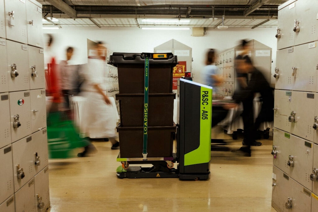 Marina Bay Sands Implements Robotics for Efficient Deliveries