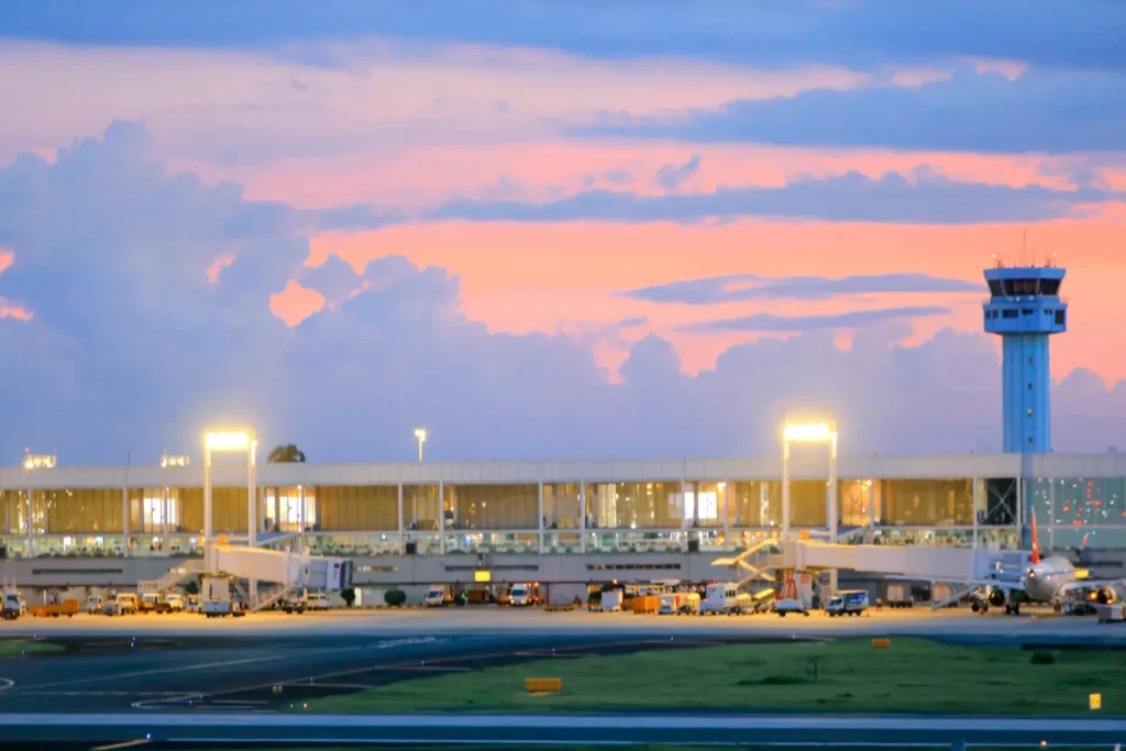 NNIC Reports Surge in International Flights at Manila's NAIA