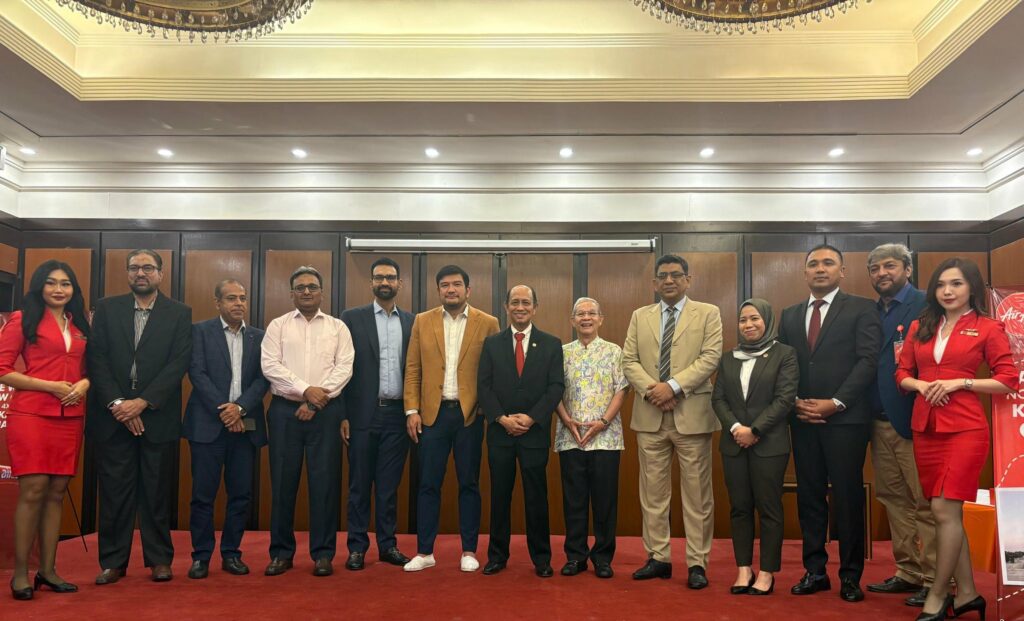 AirAsia X Celebrates First Month of Karachi-Kuala Lumpur Service