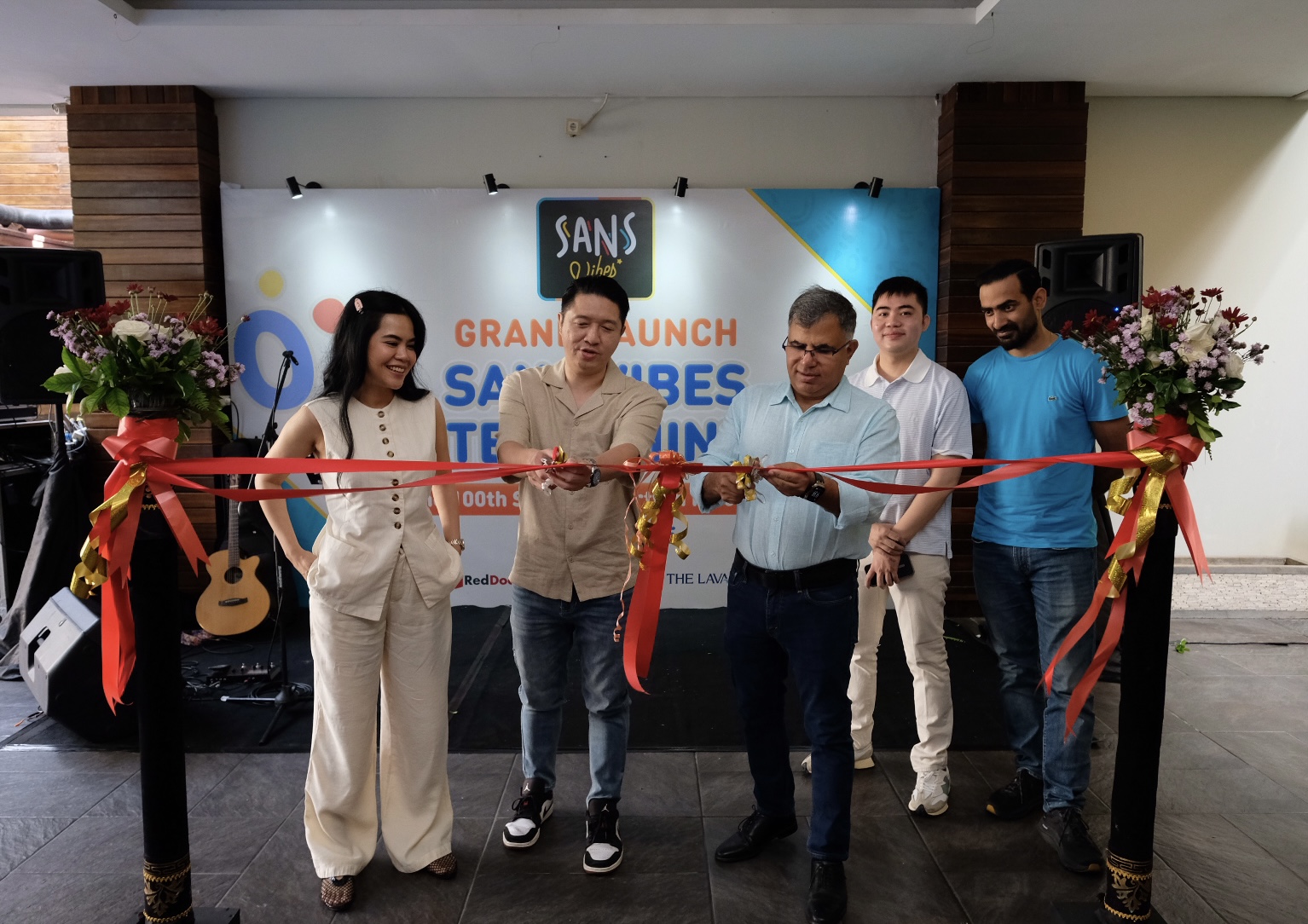 RedDoorz Celebrates Opening of 100th SANS Property in Indonesia