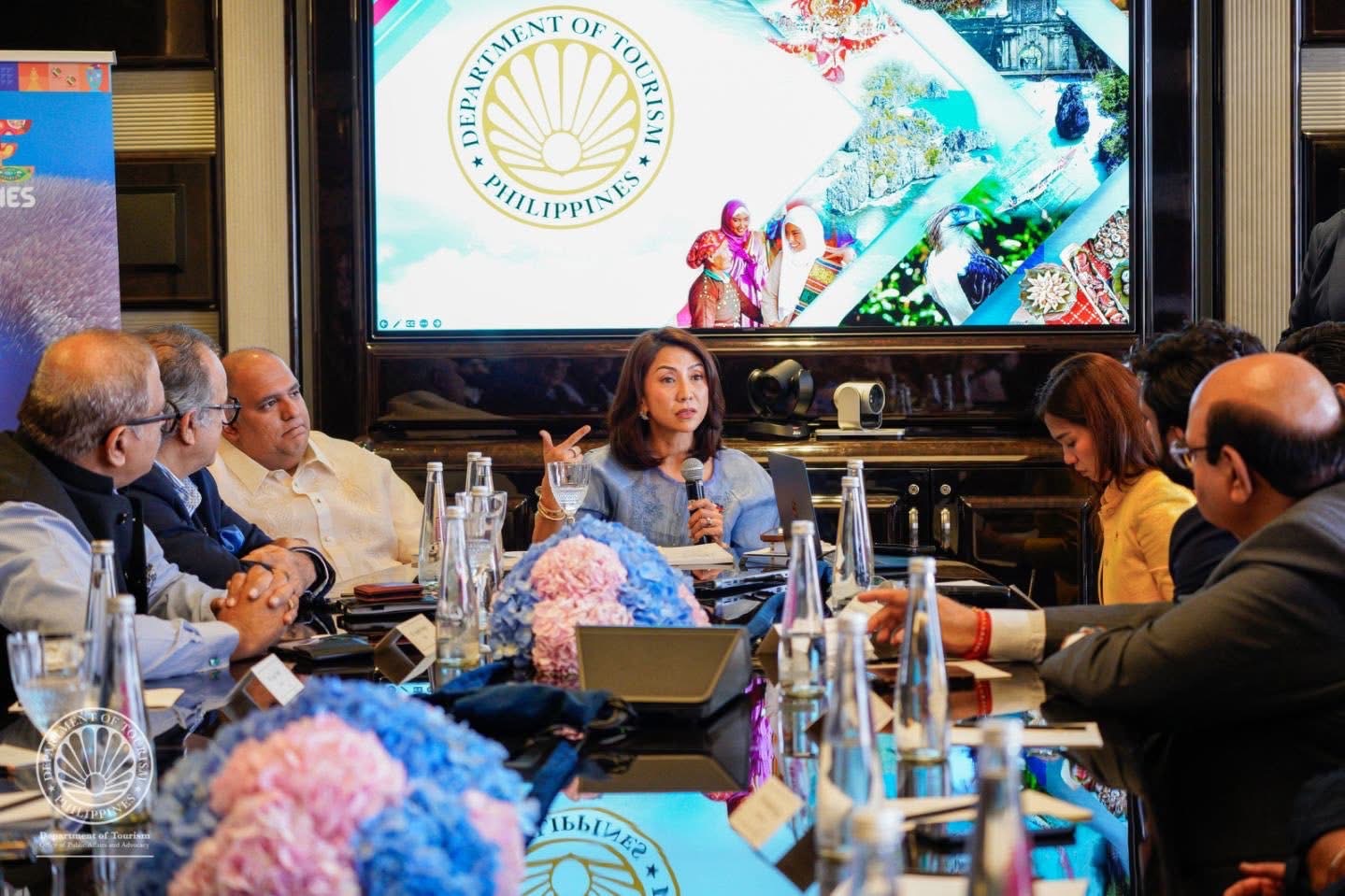 Philippine Tourism Secretary Invites Bollywood Teams to Film in the Nation