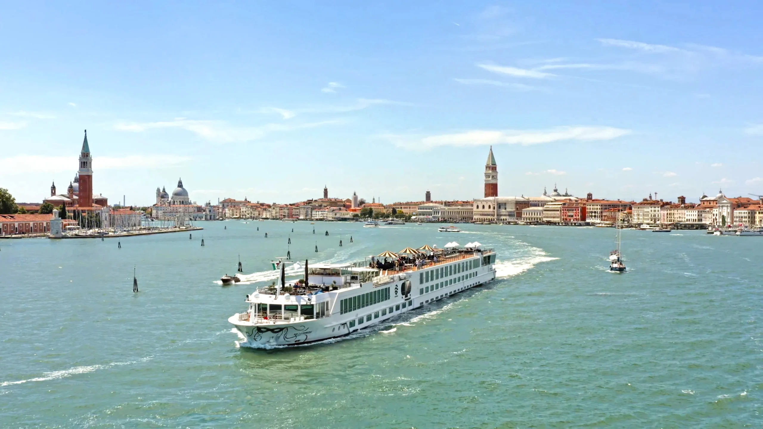 Seabourn and Uniworld Team Up for Unmatched Luxury Cruises