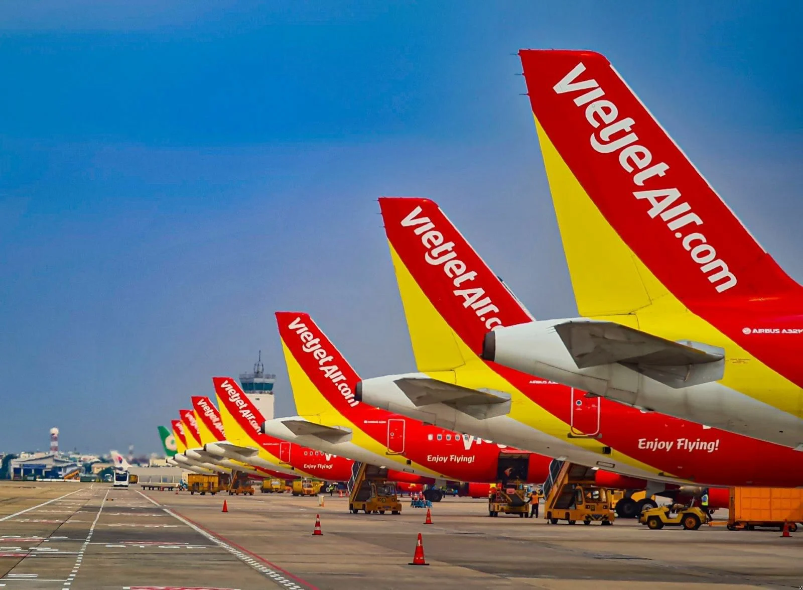 Vietjet Unveils Strong Mid-Year Performance Report