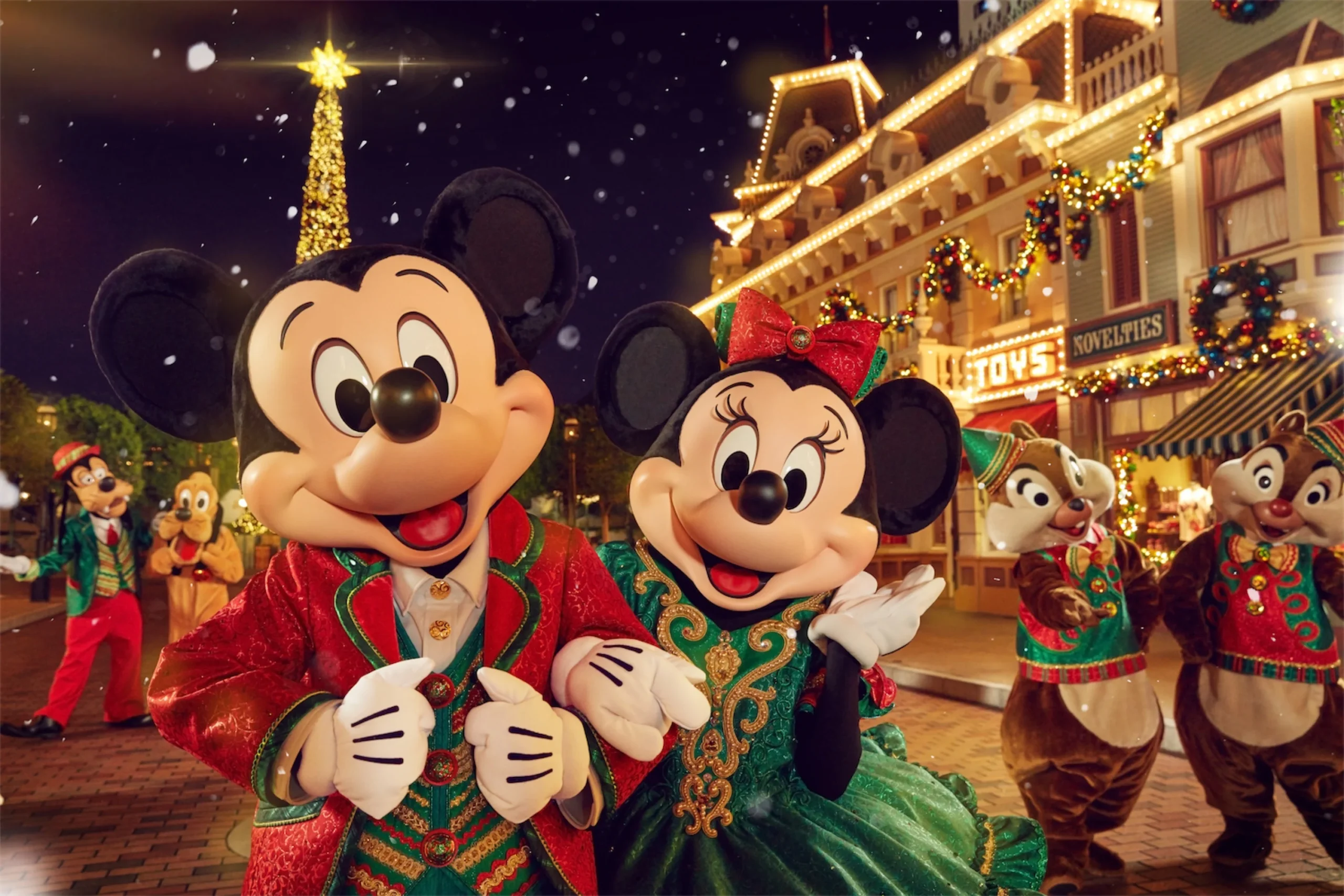 Disney Friends Unite for a Magical Christmas Celebrating 20 Years of Hong Kong Disneyland