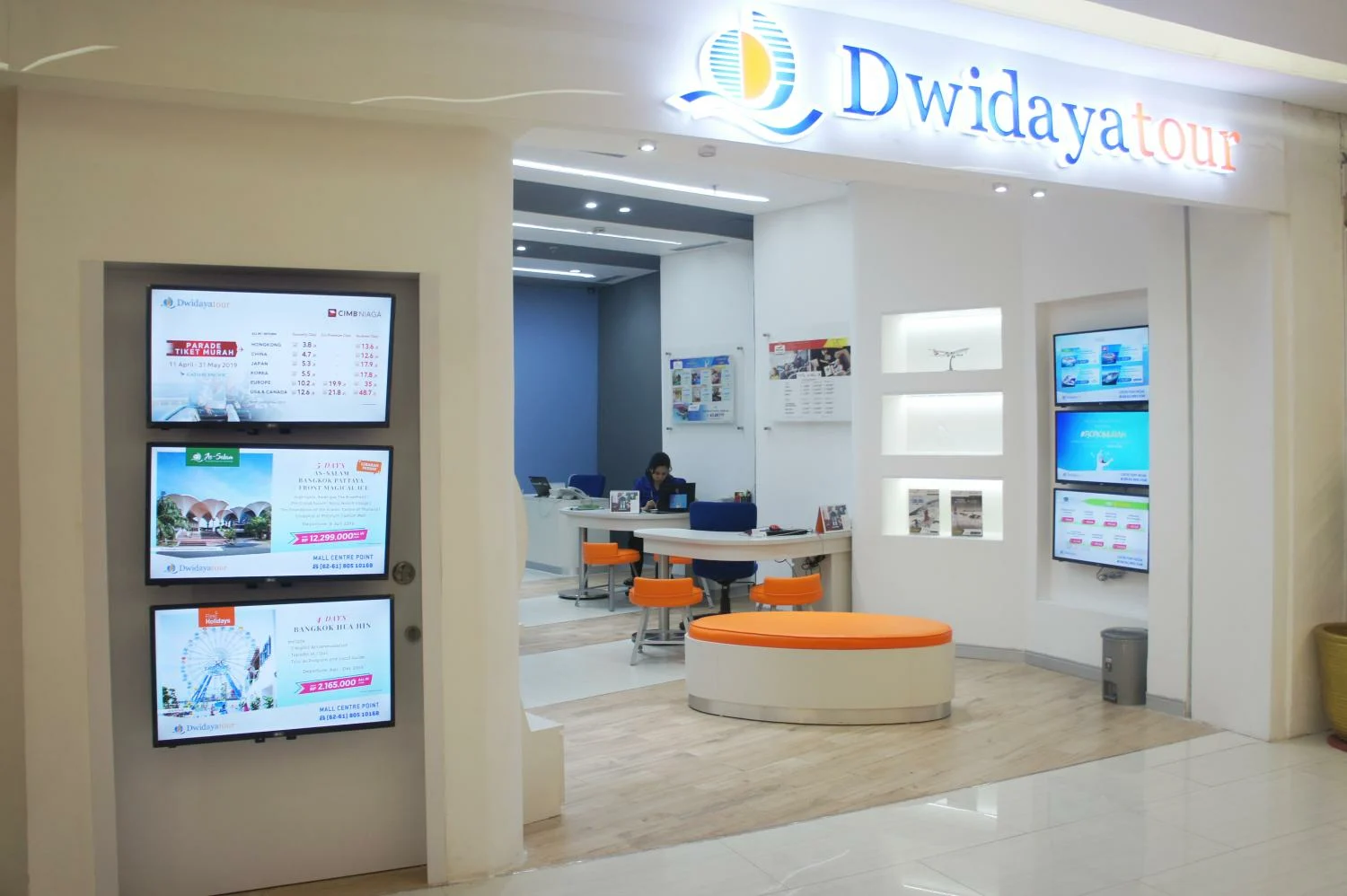 Partnership Between Dwidayatour and WebBeds to Boost Indonesian Tourism to Singapore