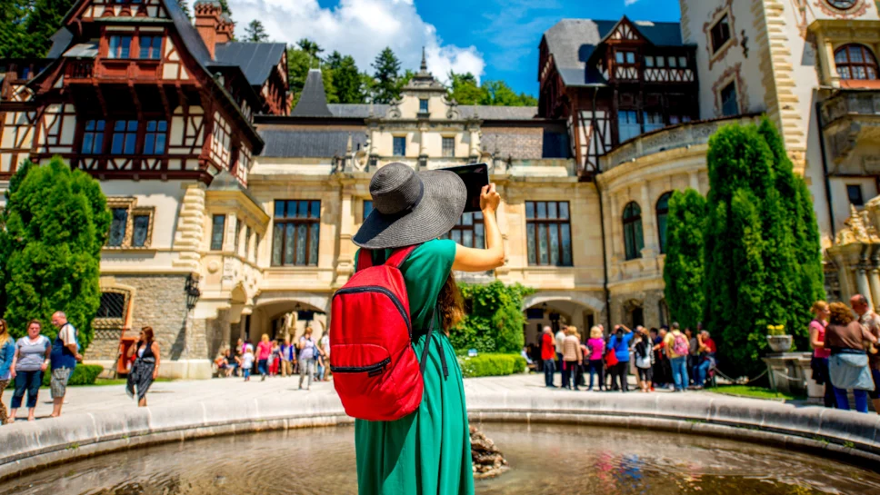 Rising Holiday Costs Leave Brits Vulnerable to Insurance Gaps