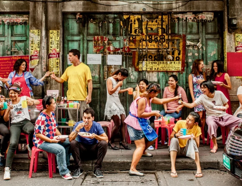 Smiling Albino Celebrates 25-Year Anniversary with Special Event in Bangkok