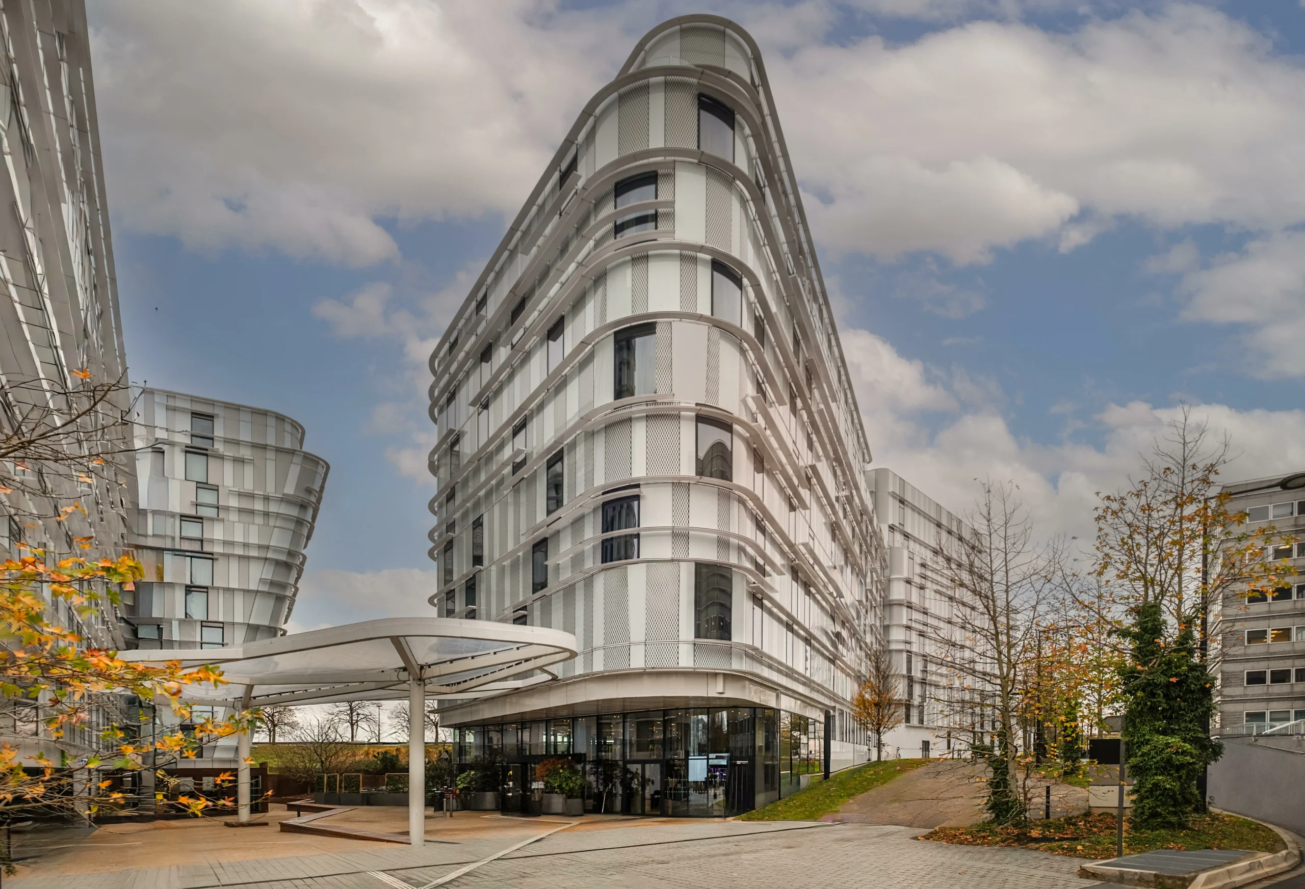 Radisson Blu Launches New Hotel at Charles de Gaulle Airport