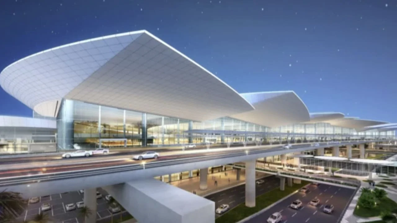 Long Thanh Airport's Completion Approaches Amid Surge in Foreign Arrivals to Vietnam