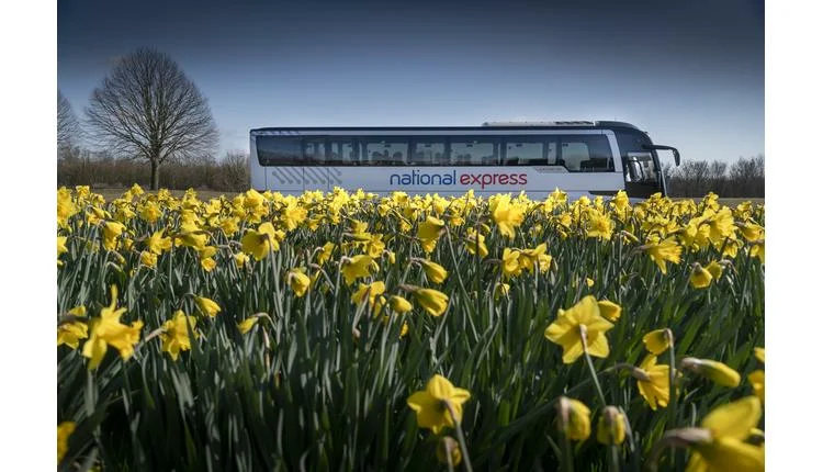 UK Travelers Shift to Coaches as Fuel Prices Climb