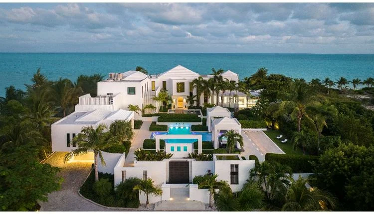 Rental Escapes Enhances Engagement with Travel Advisers Through REwards