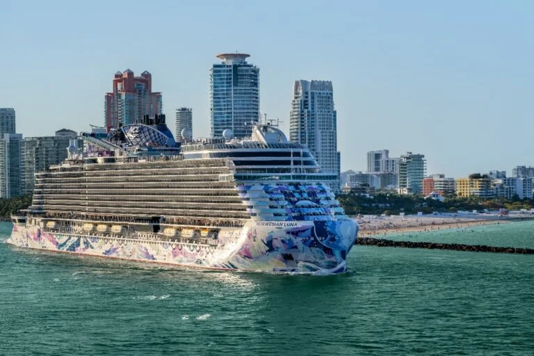 Norwegian Luna Launches in Miami Featuring Family-Friendly Caribbean Cruises and the Longest Slide at Sea