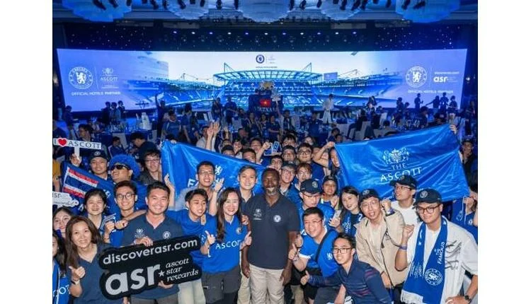Chelsea Icon Hasselbaink Takes Part in Vietnam Fan Event
