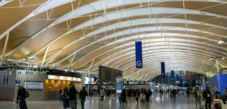 Shanghai Pudong International Airport Rises to Fifth Place Globally